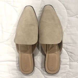 Didn’t love the way they looked on me. Never worn!